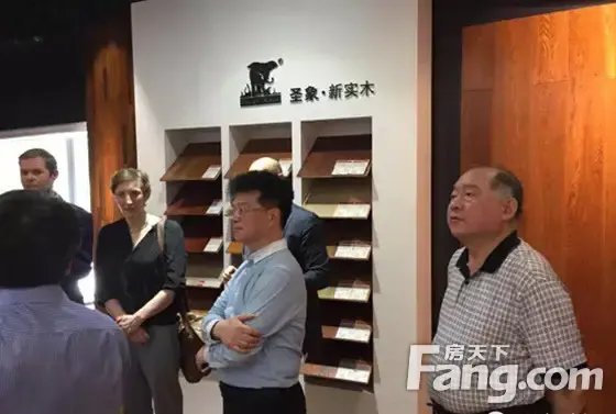 国际木业组织考察圣象赞品质高 研发水平已跻身前列